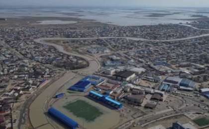 «Базарды су алып кетті, үш-төрт күн ұйықтамай жүргендер бар»: Құлсарыда да су тасып жатыр