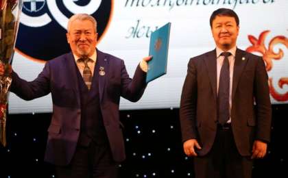 Свое 90-летие отметил Карагандинский каздрамтеатр