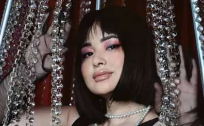 "Ол – рас": Тұрсынбек Қабатовтың әйелі жеке өміріне қатысты құпияның шетін шығарды