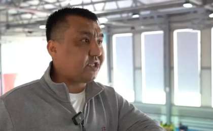 Бақтияр Артаев ішімдіктен емделген зілтемірші Алмас Өтешовті лауазымды қызметке тағайындады