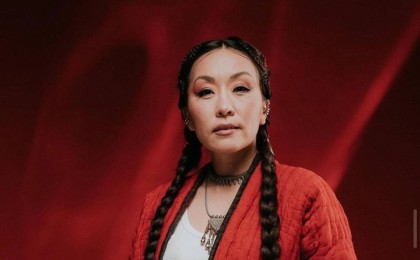 "Құны – 7 миллион теңге": Дина Төлепберген алғаш баспаналы болған сәтін есіне алды