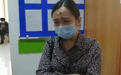 Щучинсктегі жол апаты: Сот үкімі шыққаннан кейін полицейдің жесірі жылап жіберді (видео)