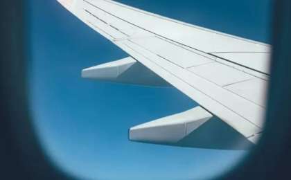 Ұшақта терезе жақта отыру қауіпті болып шықты