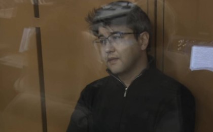 "Эротикалық видео көрсеткен": Бишімбаев айыптау актісіне қатысты өз нұсқасын айтты