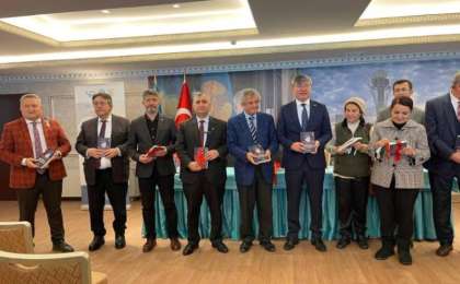 Анкарада Бауыржан Момышұлы туралы жаңа кітаптың тұсаукесері өтті