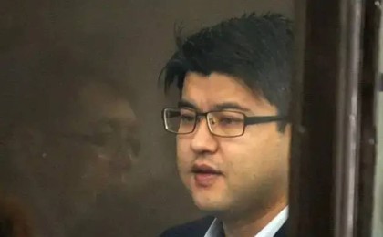 Қуандық Бишімбаев сотта С.Нүкенованың туыстарынан кешірім сұрады