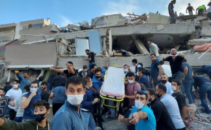 Измирдегі жер сілкінісі кезінде 24 кісі қайтыс болды