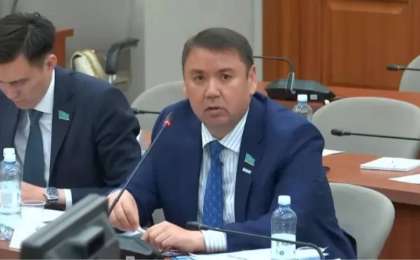 «Қашанғы өтірік айтамыз?»: депутат Ақтөбедегі су инфрақұрылымына қатысты вице-министрге шүйлікті
