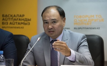 Олигархтар пайдасын сүліктей сорып, енді мәселені мемлекетке, халыққа ысыра салмақ – Мәжіліс депутаты