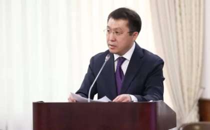 Тоқаевтан сөгіс алған көлік министрі әзірге отставкаға кету туралы ойы жоқ екенін айтты