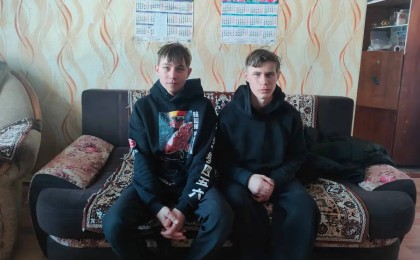 СҚО-да мектептің екі оқушысы 68 жастағы азаматты өрттен аман алып қалды