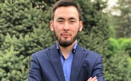 Асхат Нұрмашев: Қазақстандағы аналарды көп бала туғаны үшін айыптамаймын