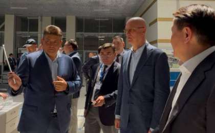 Роман Скляр «Нұр Жолы» өткізу бекетінде: шекара инфрақұрылымы жаңғыртылады