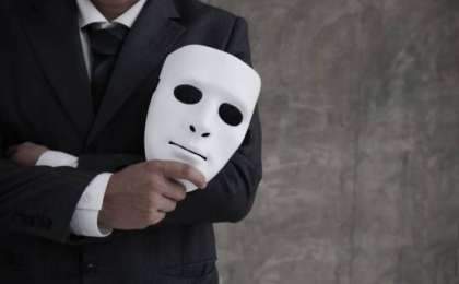 200 адам ақша жоғалтты: тіл курсы күтпеген жерден жабылып, алаяқтық күдігі туды