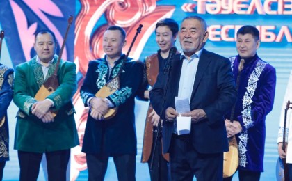 «Тәуелсіздік – қасиетім, қастерлім!» – елордада «Алтын домбыра» ақындар айтысы өтуде