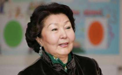 "Сара Алпысқызы тірі" — Нұрсұлтан Назарбаевтың баспасөз хатшысы шулы ақпаратты жоққа шығарды