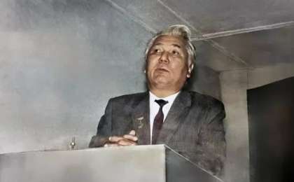 Тоқаев Мәскеуде Қырғыз президентінен әкесіне қатысты күтпеген жаңалық естіді