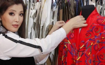 Димаш Құдайбергенге шапан тіккен дизайнер: Ұлттық киім – бейсанамызда бұғып жатқан төл символ мен төл мағына