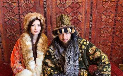 «Жігітің бар ма?»: Сәбина Алтынбекова күйеуімен қалай танысқанын айтып берді