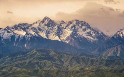 Алматыда тас құлауы салдарынан студент қаза тапты