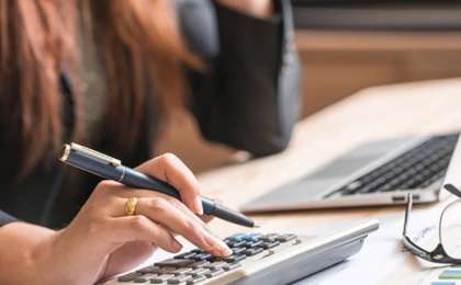 БҚО-да әкімнің жалақысынан алимент ұстамай келген есепші жазаланды