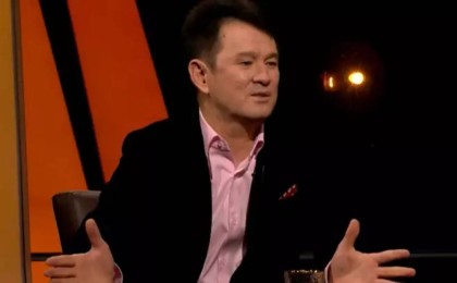 "Қазақпен құда болсам екен": әнші Медеу Арынбаев келін түсіруге дайын екенін айтты