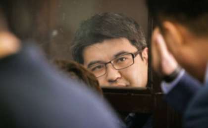 Что думает судья Верховного суда о недопуске СМИ по делу Бишимбаева