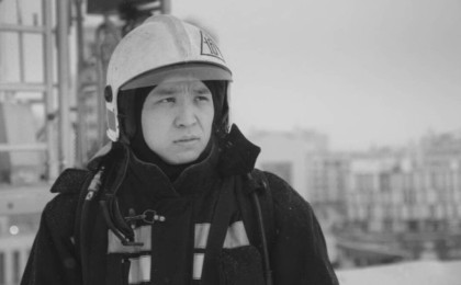 Тоқаев Асқар Забикулиннің отбасына көңіл айтты. Елордалық көшелердің біріне өрт сөндірушінің есімі беріледі.