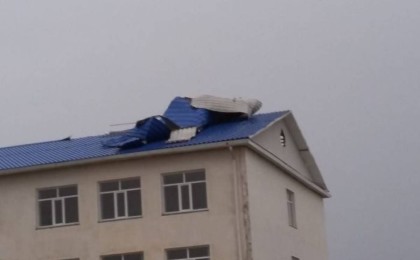 Атырау облысында дауыл шатырларды ұшырды