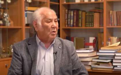 "Біз су ішсек су, у ішсек у ішесің" дедім": Дулат Исабеков немересін неліктен шетелге жібермей қойғанын айтты