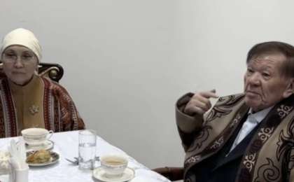 «Араққа ерін тигізбеген жалғыз ақынмын»: Мұхтар Шахановтың мәлімдемесі дау тудырды 