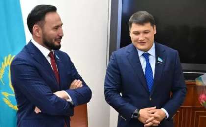 Депутат Қожаназаров Берденовтің есін жиған соң айтқан алғашқы сөзін жеткізді
