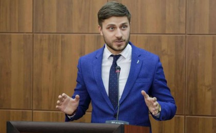 Сенат аппараты басшысының орынбасары болып Максим Споткай тағайындалды - Қазақстан жаңалықтары