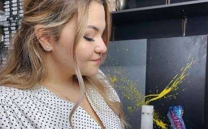 «Жыныстық мүшесіне сөз жазып беруімді сұрады»: Даяна Саферова екі мыңға жуық адамға тату салған