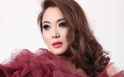 "Кейінге шегеруге мәжбүрмін": Ақбота Керімбекованың концерті өтпейтін болды