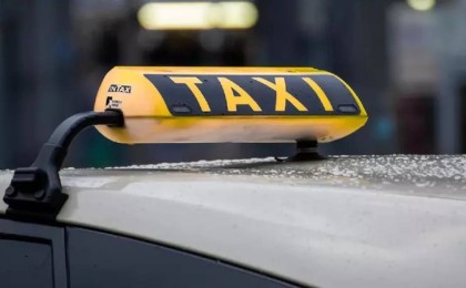 Жер сілкінісінен кейін Алматыда такси бағасы күрт көтерілді