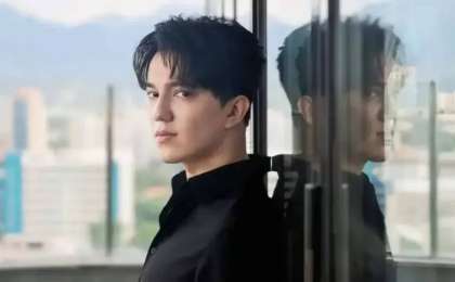 Димаш Құдайберген қашан үйленетіні туралы сұраққа жауап берді (ВИДЕО)