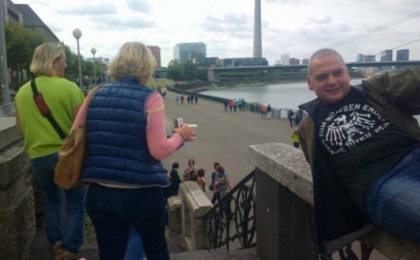 Қазақтарды "мамбет" деген редактор қызметінен босатылды