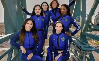 Танымал әнші Кэти Пэрримен бірге әйелдер борты ғарышқа ұшып келді: Олардың мақсаты не болды?