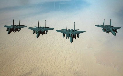 АҚШ әскери ұшақтарын Иранға аттандырды