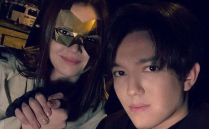 Димаш Құдайберген тұңғыш рет қызбен түскен суретін жариялады