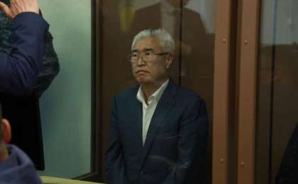 "Орын жоқ, еденде ұйықтаймыз": Арыстанбек Мұхамедиұлы соттағы соңғы сөзін айтты