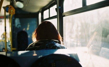 Астанада оқушы қызды зорлаған автобус жүргізушісі сотталды