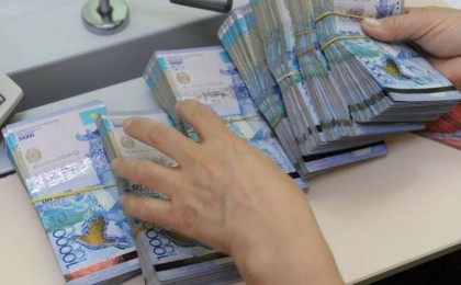 «Паразиттер.kz»: Қазақстанда партиялардың бюджетін есептейтін сайт ашылды