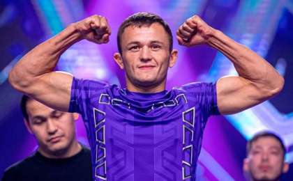 Бекзат Алмахан атақты Нұрмағамедовке қарсы жекпе-жек өткізу үшін АҚШ-қа аттанды