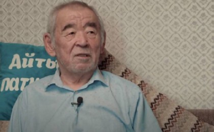 "Алып кетейін деп тұрған жастар жоқ": Жүрсін Ерман өзінің орнына айтысты енді кім жүргізетінін айтты