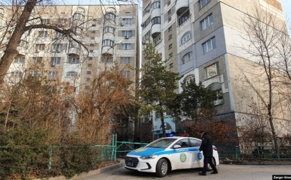 Алматыда тоғызыншы қабаттан бір әйел үш сәбиімен секіріп, қаза тапты