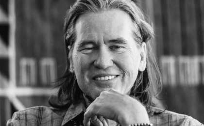 «Бэтменді» сомдаған актер өмірден өтті