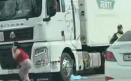 Алматыда 7 жастағы қызды жүк көлігі қағып кетті