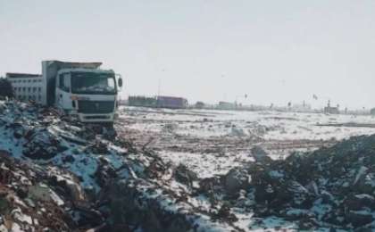 Жаңа адамдар шұғыл араласуды талап етеді: Астанада қоқыс заңсыз төгілуде!